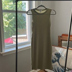 Nine West olive/taupe ribbed sleeveless dress
